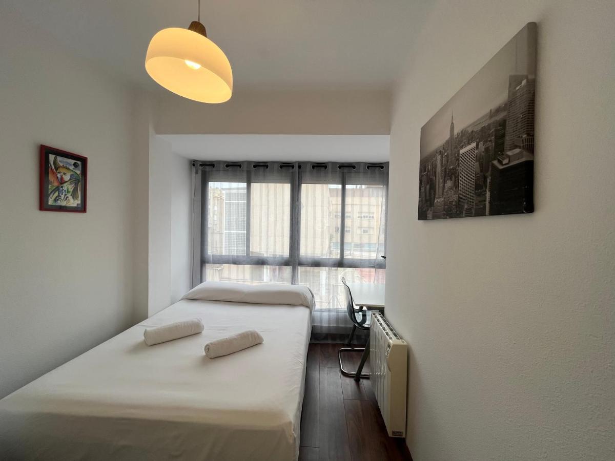 August Centro Tarragona Apartman Kültér fotó
